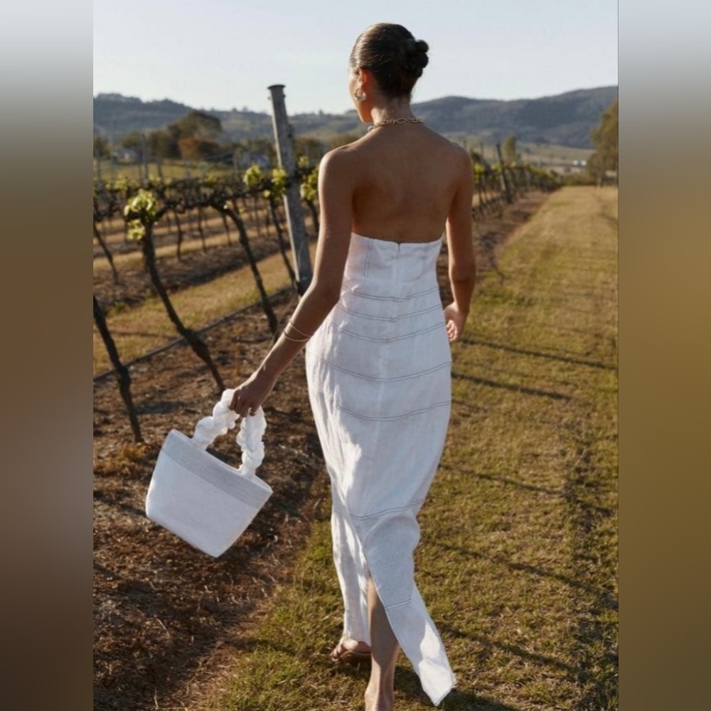 DISSH White Strapless Dress